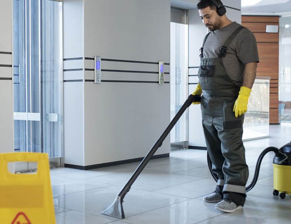 Profesyonel Temizlik Ekipmanları